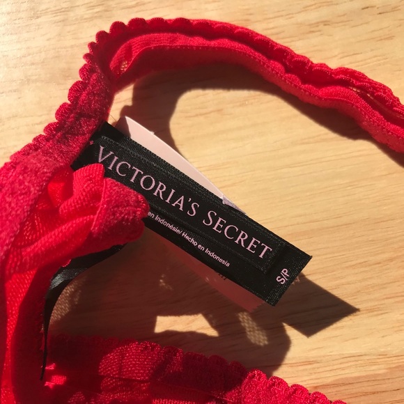 Victoria’s Secret sequin bow red thong S - Picture 5 of 6